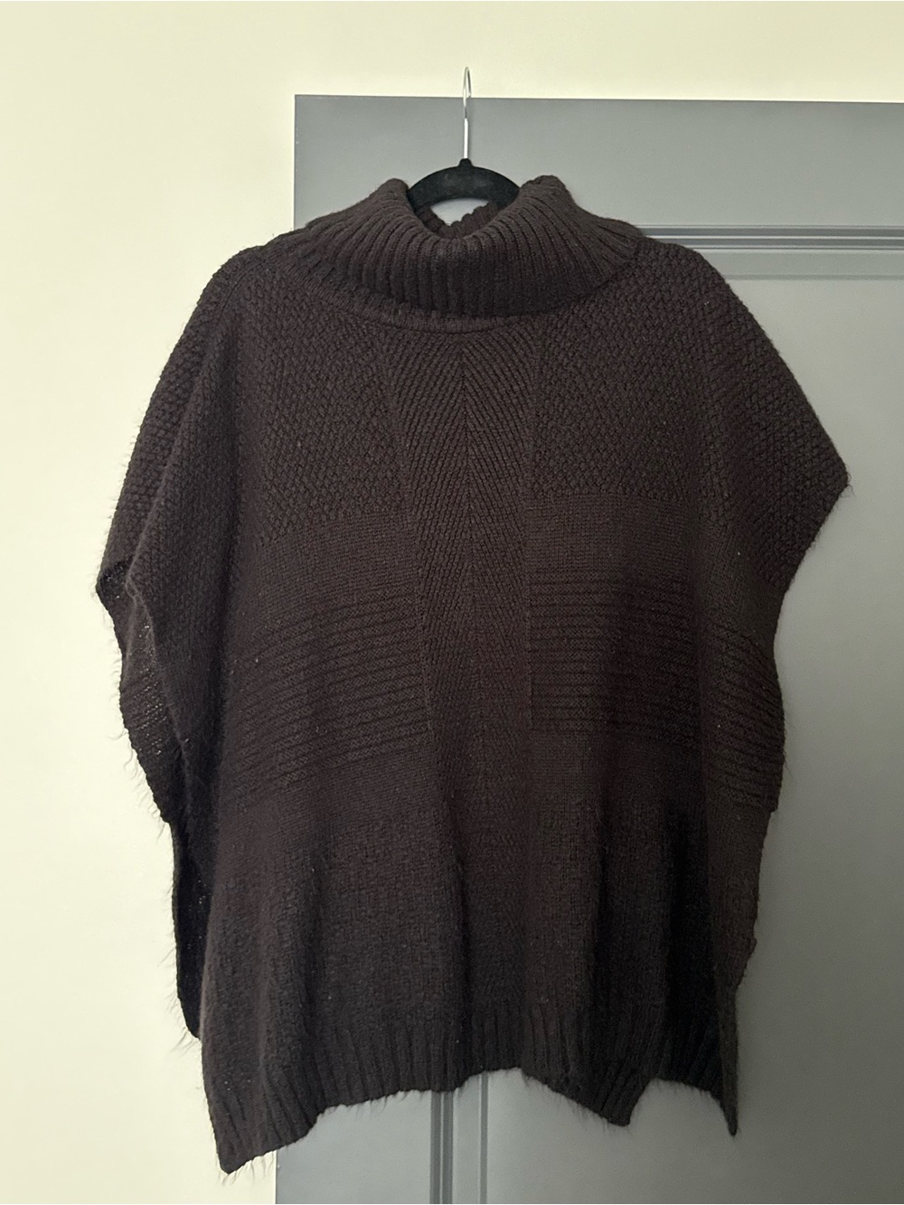 Steve Madden Black Turtleneck Knit Poncho — OSFM